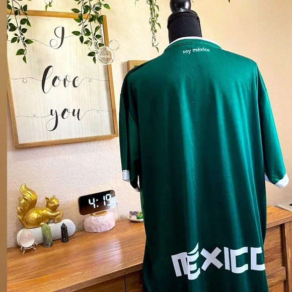 Mexico soccer jersey - Picture 2 of 2